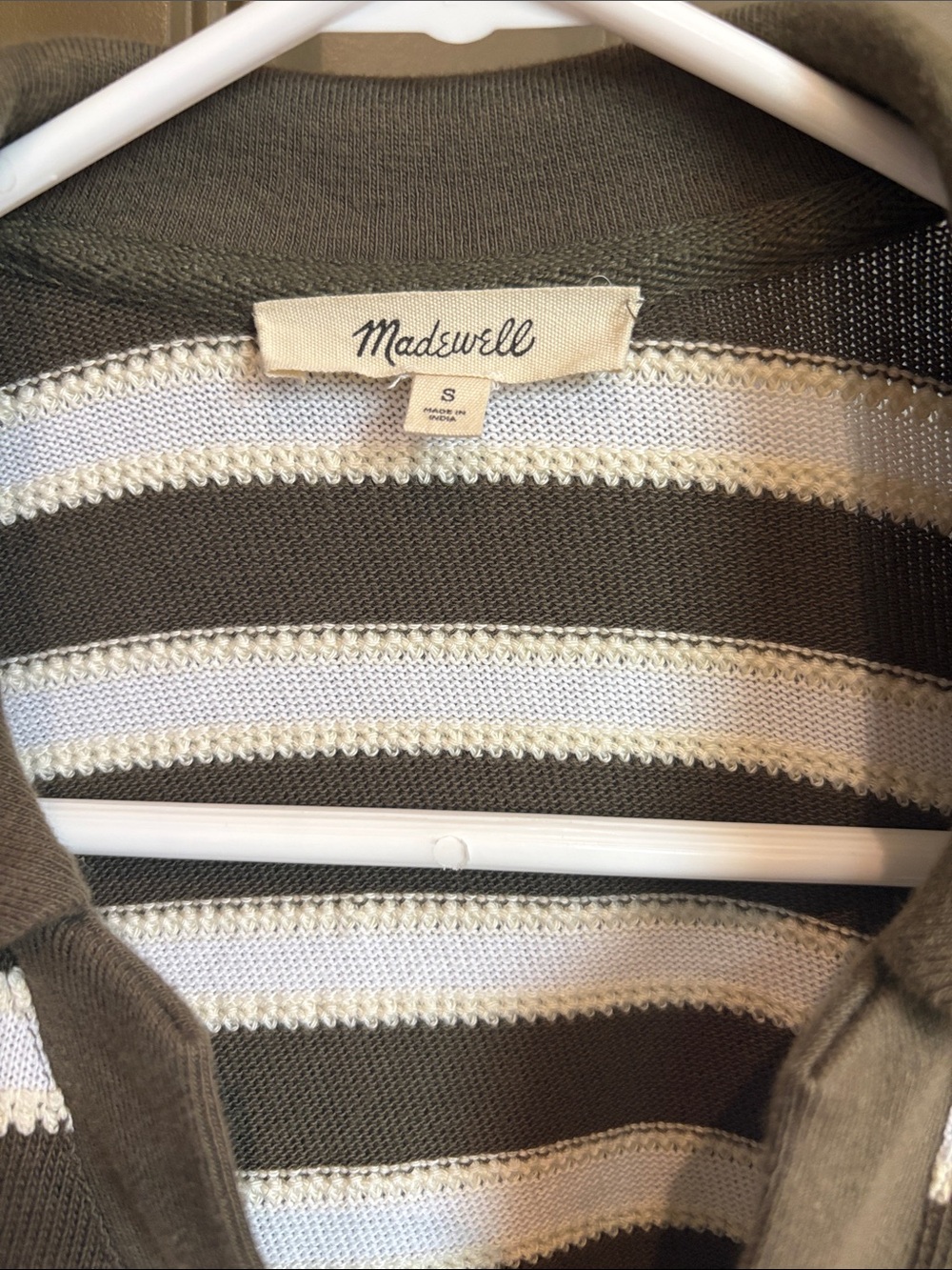 Madewell Relaxed Fit V Neck Polo Shirt, Small - Picture 2 of 3